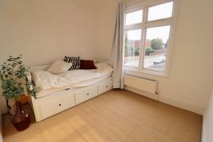 Bedroom- click for photo gallery